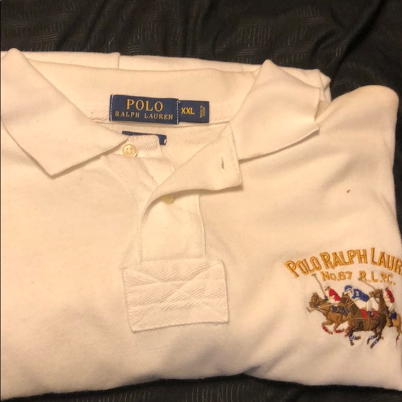 Polo - Picture 1 of 1